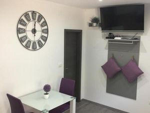 23980745-Ferienwohnung-2-Kaštel Gomilica-300x225-3