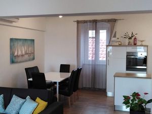 22630409-Ferienwohnung-6-Kaštel Kambelovac-300x225-2