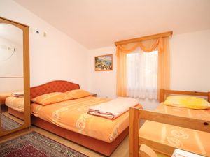 Ferienwohnung für 3 Personen (22 m²) in Kaštel Kambelovac