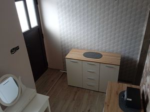 24058856-Ferienwohnung-4-Kaštel Sućurac-300x225-4