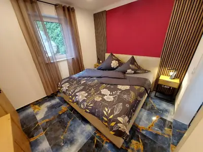 Ferienwohnung und Zimmer zum Donaublick