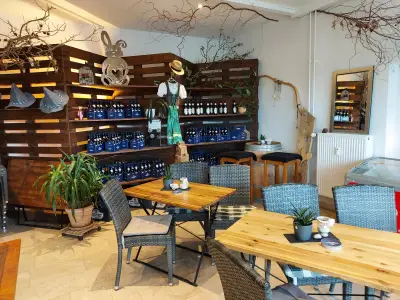 Ferienwohnung und Zimmer zum Donaublick