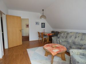 18049403-Ferienwohnung-4-Kellenhusen-300x225-1