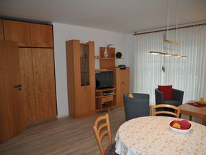 18391118-Ferienwohnung-2-Kellenhusen-300x225-4