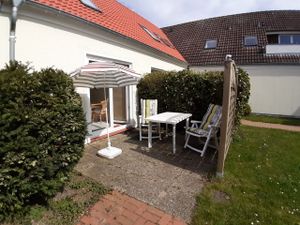 18049414-Ferienwohnung-4-Kellenhusen-300x225-1