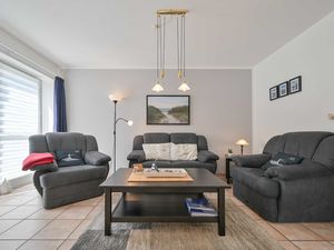 23144017-Ferienwohnung-4-Kellenhusen-300x225-2