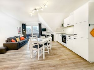 23175455-Ferienwohnung-5-Kellenhusen-300x225-1