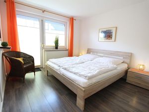 23677965-Ferienwohnung-2-Kellenhusen-300x225-5