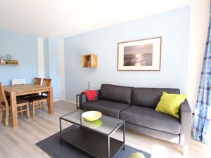 23677988-Ferienwohnung-4-Kellenhusen-300x225-1