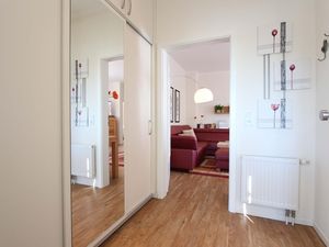 23678006-Ferienwohnung-4-Kellenhusen-300x225-2