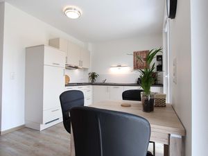 23678033-Ferienwohnung-2-Kellenhusen-300x225-2