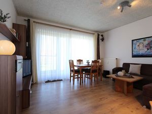 23678049-Ferienwohnung-2-Kellenhusen-300x225-1