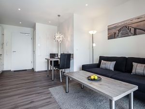 23678062-Ferienwohnung-2-Kellenhusen-300x225-3