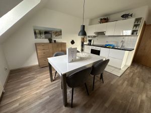 23887400-Ferienwohnung-4-Kellenhusen-300x225-4