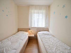 23696113-Ferienwohnung-4-Kellenhusen-300x225-5