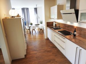 21690317-Ferienwohnung-4-Kellenhusen-300x225-1