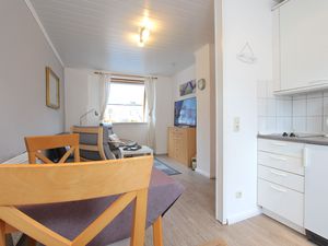 23678054-Ferienwohnung-2-Kellenhusen-300x225-3