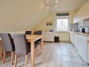 23589564-Ferienwohnung-5-Kellenhusen-300x225-2