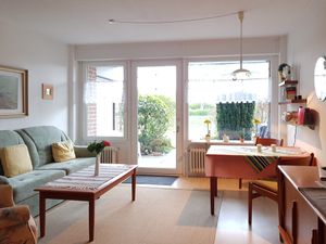 23907794-Ferienwohnung-4-Kellenhusen-300x225-1