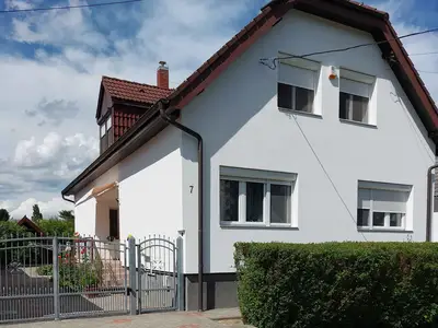 Ferienwohnung für 4 Personen (50 m²) in Keszthely 1/10