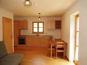 21680253-Ferienwohnung-4-Kiefersfelden-300x225-3