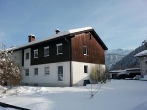 22031517-Ferienwohnung-5-Kiefersfelden-300x225-1