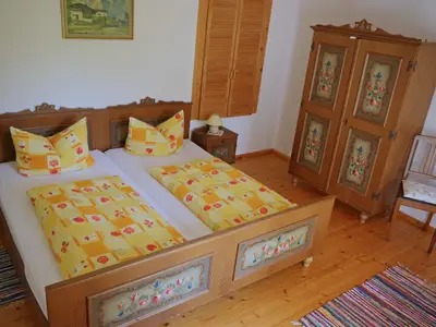 "Ins Grüne" Schlafzimmer Bild 1