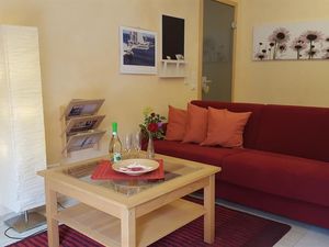 13907049-Ferienwohnung-4-Kiel-300x225-3