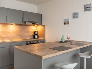 23692697-Ferienwohnung-2-Kiel-300x225-2