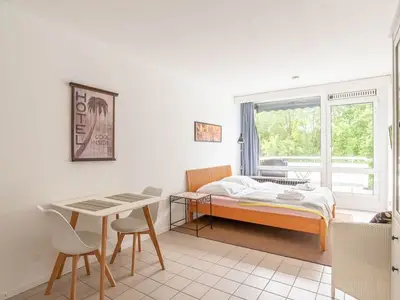 Ferienwohnung für 2 Personen (32 m²) in Schilksee 1/10
