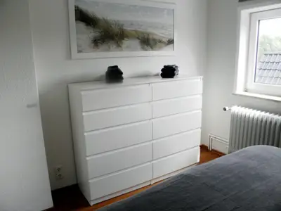 Haus Ihlkatenweg | Doppelzimmer_Schrank