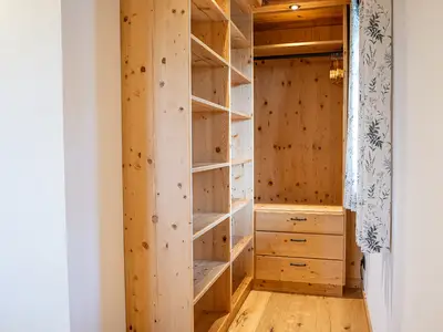Garderobe im Schlafzimmer Fewo Alpenblick
