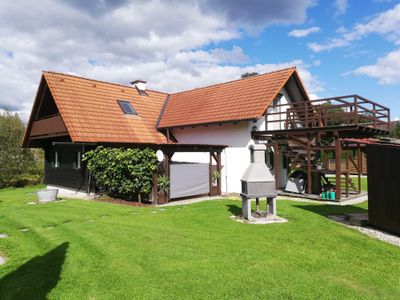 Ferienhaus Am Bach von hinten