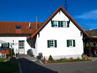 Ferienhaus Am Bach von vorne