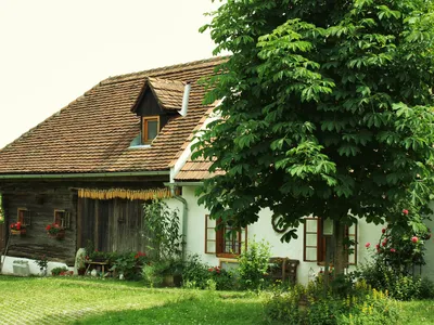 Presshaus westseitig
