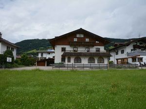 23981659-Ferienwohnung-7-Kirchberg in Tirol-300x225-3