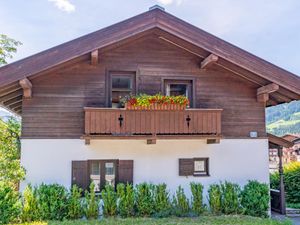 23896311-Ferienwohnung-3-Kirchberg in Tirol-300x225-1