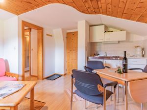 23896312-Ferienwohnung-3-Kirchberg in Tirol-300x225-3