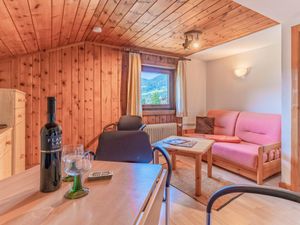 23896312-Ferienwohnung-3-Kirchberg in Tirol-300x225-1