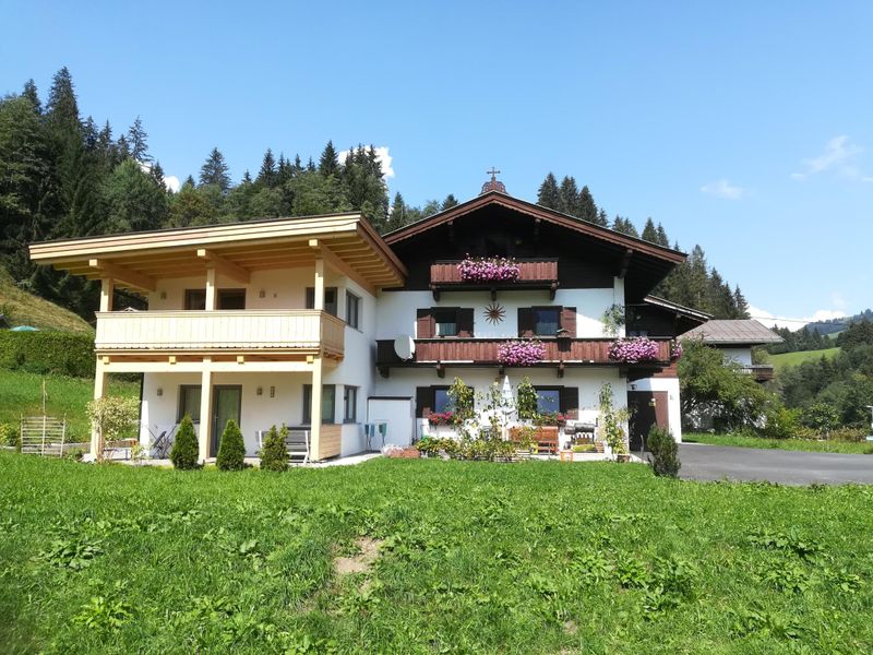 23896315-Ferienwohnung-6-Kirchberg in Tirol-800x600-2