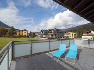 24027003-Ferienwohnung-6-Kirchberg in Tirol-300x225-2