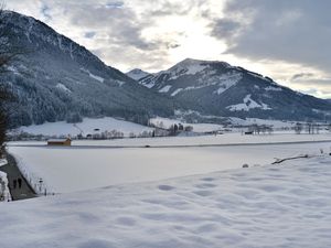 24027013-Ferienwohnung-4-Kirchberg in Tirol-300x225-2