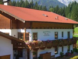 23063295-Ferienwohnung-5-Kirchdorf in Tirol-300x225-1