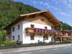 22957913-Ferienwohnung-5-Kirchdorf in Tirol-300x225-1