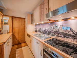 23896335-Ferienwohnung-5-Kirchdorf in Tirol-300x225-3