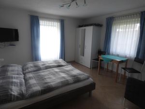 23907612-Ferienwohnung-4-Kirchdorf in Tirol-300x225-4