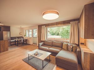 23924617-Ferienwohnung-4-Kirchdorf in Tirol-300x225-5