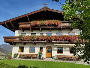 Ferienwohnung für 5 Personen (72 m²) in Kirchdorf in Tirol