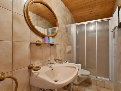 Haus Fröschl, Kirchdorf, Badezimmer