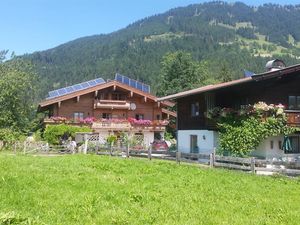 23519592-Ferienwohnung-5-Kitzbühel-300x225-4